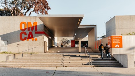 Zlodeji si odniesli časť histórie. Len pár dní pred krádežou v Louvri bol obeťou aj Oakland