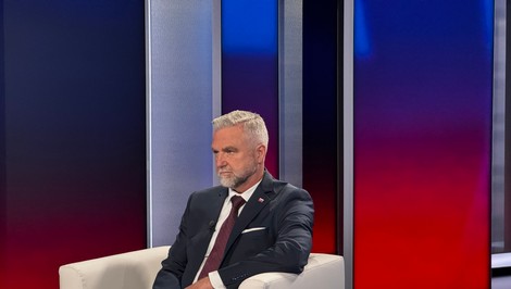 Politika 24: Cesta do Moskvy zatiaľ nie je definitívna. Fico má aj pozvanie od Trumpa