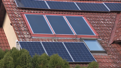 Majitelia fotovoltiky v právnej neistote: Podľa novely môžu od budúceho roka platiť odvody