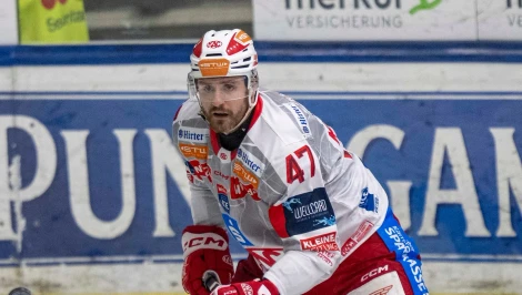 Hokejista skolaboval počas zápasu, museli ho oživovať