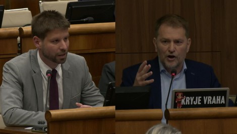 Prvé minúty parlamentu v napätej atmosfére: Poslanci žiadajú koniec Gašpara