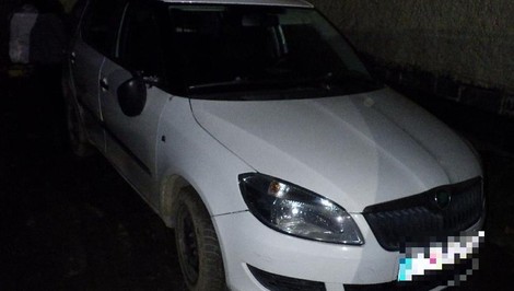 V Tulčíku vodič pod vplyvom alkoholu zrazil chodkyňu. Z miesta nehody ušiel