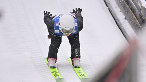 Skokanka Kira KAPUSTÍKOVÁ (17) postúpila do hlavnej súťaže