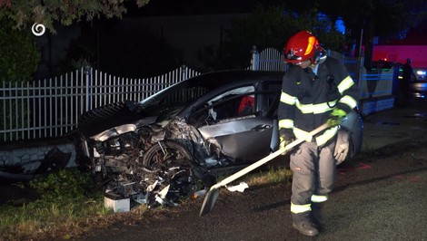 Nočná nehoda autobusu s autom: Vodič bol pod vplyvom alkoholu aj drog