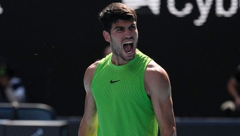 Alcaraz sa zapísal do tenisovej histórie, vyhral Australian Open