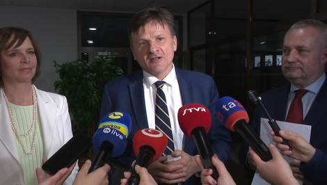 Hlina 50-tisícovú pokutu nedostane: Takáčov návrh na výbore neprešiel