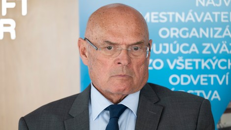Baláž verí v dostavbu nemocnicev Prešove. „Rozum mi stojí,“ hovorí o betóne