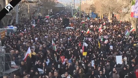 Po hrozbe americkej sily Irán údajne navrhol rokovania, demonštrácie si vyžiadali stovky obetí