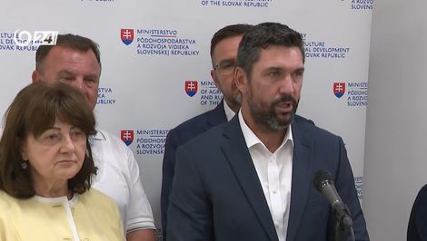 Takáč: Diskutujeme o možnom zákaze vývozu krmovín zo Slovenska. „Situácia je kritická“