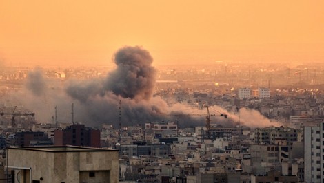 ONLINE: Izrael spustil ďalšiu rozsiahlu vlnu útokov na Irán