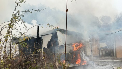 Na Luníku 9 horeli provizórne obydlia, v troskách našli telá dvoch detí
