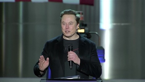 Elon Musk požaduje od OpenAI až 109,4 miliardy USD