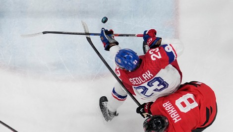 Česko vyhráva nad Kanadou 2:1