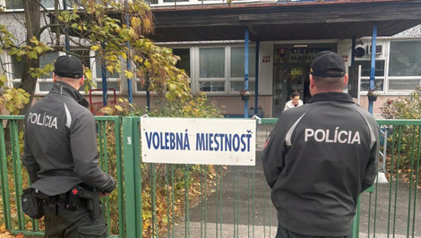 ONLINE: Polícia zadržala osobu pre podozrenie z volebnej korupcie, preverila desiatky podnetov