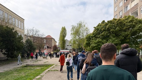 ONLINE: Voľby v Maďarsku zaznamenali vysokú účasť už v prvých piatich hodinách