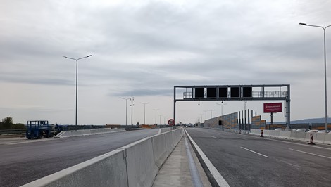 Dopravná nehoda úplne uzavrela úsek D1 z Bratislavy do Trnavy