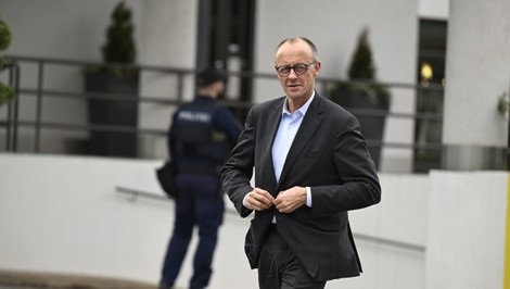 Izrael chce prevziať kontrolu nad Gazou. Nemecko reaguje zastavením exportu zbraní