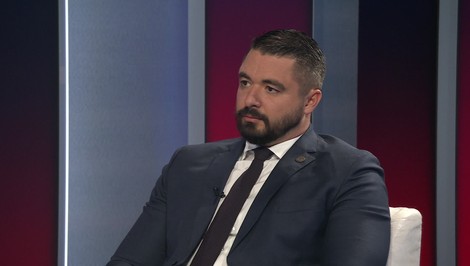 Na šéfa SIS Gašpara sa sťažujú nielen opoziční poslanci, ale aj jeho nespokojní podriadení