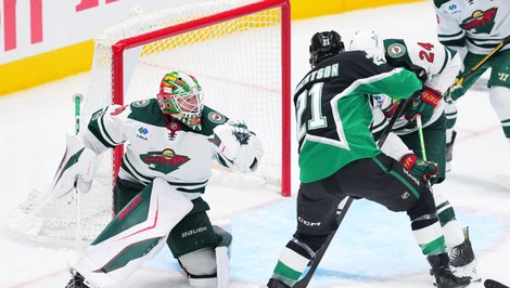 Odštartovalo play-off NHL. Brankári čarovali, favoriti padali