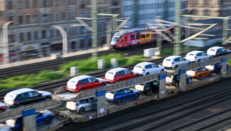 Volkswagen zmraziť mzdy v Škode až do roku 2030. Zamestnanci hrozia zastavením výroby