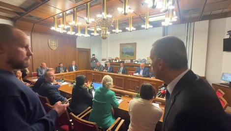 Spor medzi Smerom a Žilinkom. Generálny prokurátor upozorňuje na politický nátlak