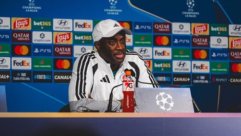 TOURÉ pred zápasom s PSG nevtĺka hráčom do hláv strach