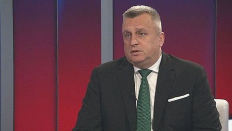 Politika 24: Danko tvrdí, že Fico bol pri výzve preveriť Epsteinove spisy „až agresívny“