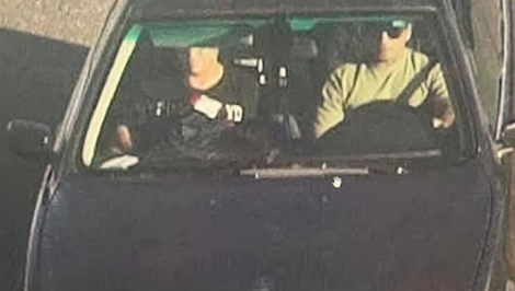 Polícia obvinila muža z prevádzačstva. Je na úteku, vyhlásili po ňom medzinárodné pátranie