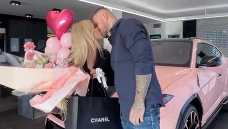 Vybrala si nesprávneho? Dominikin nový priateľ ju ohromuje drahými darmi, no na krku má exekúcie!