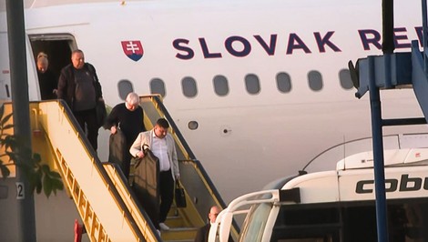 Vládny špeciál s delegáciou z Vietnamu pre poruchu skončil v Kazachstane. Jej členovia smerujú do Bratislavy "na vlastnú päsť"