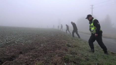 Muž, ktorý mal väzniť nezvestného chlapca v chatke na Zlínsku, čelí obvineniu z pokusu o vraždu