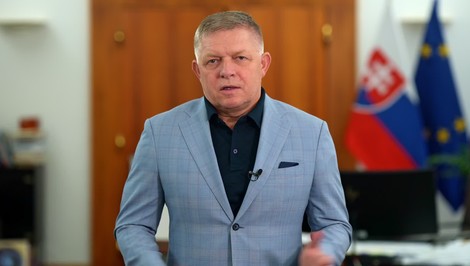 Premiér žiada Tomáša Tarabu a SNS o garancie udržania väčšiny v NR SR