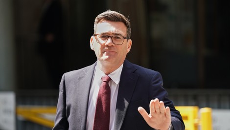 Labouristi potvrdili nového lídra. Andy Burnham čoskoro vystrieda Starmera