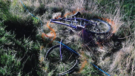 Pri Krupine vyhasol život 40-ročného cyklistu. Počas jazdy nemal prilbu ani reflexné prvky