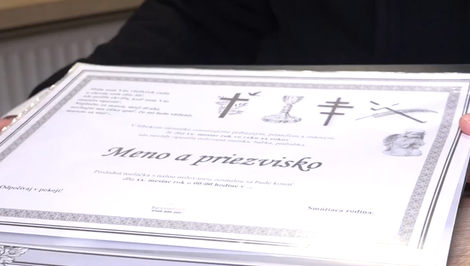 Tlačené parte prežívajú, no online priestor prináša revolúciu v smútočných oznámeniach