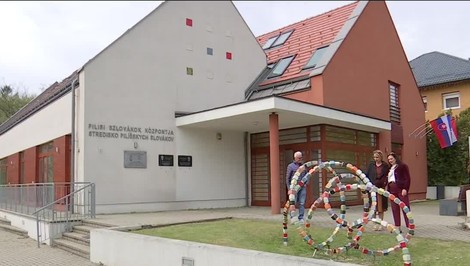 Bez učiteľov a podpory: Slovenská menšina v Maďarsku upadá