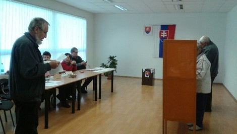 Pred októbrovými voľbami si skontrolujte platnosť občianskeho preukazu