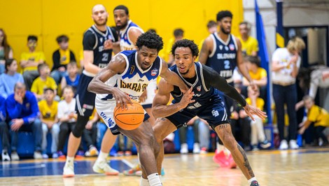 Slovan postúpil po triumfe vo Svite do semifinále