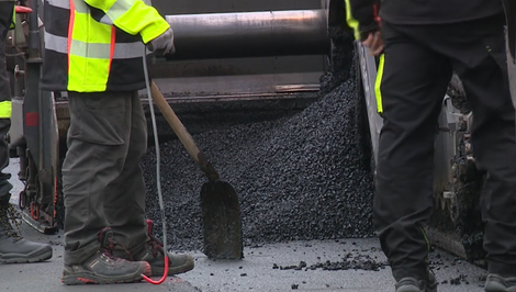 Slovenský projekt mení ohorky na asfalt, testujú ho v Malinove
