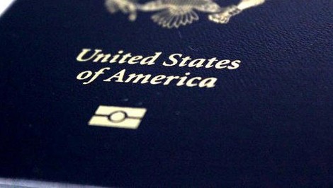 USA začnú vydávať cestovné pasy s portrétom Donalda Trumpa