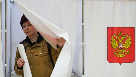 Rusi sa pripravujú na najhoršie. Počet žiadostí o pomoc s útekom z krajiny vzrástol osemnásobne