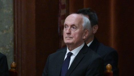 Maďarský parlament zvolil nového prezidenta. Je ním András Baka