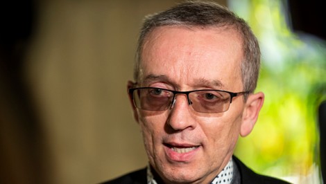Dekan Právnickej fakulty UK Burda odvolal Čentéša z funkcie vedúceho katedry trestného práva