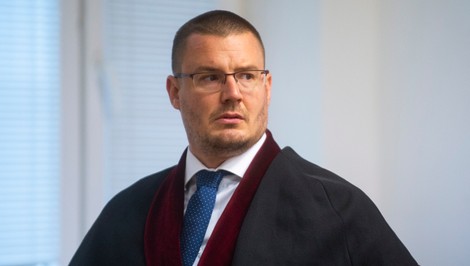 Po akcii Kajúcnik prepustili viacerých zadržaných. Na slobode je aj prokurátor Šúrek