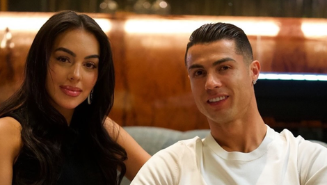 Prečo sa Ronaldo ženil v TRIČKU a vo vlastnej obývačke? Dôvod vás prekvapí!