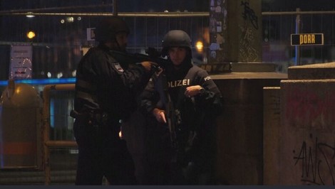 Európske bezpečnostné zložky zasiahli proti teroristickej sieti napojenej na Islamský štát