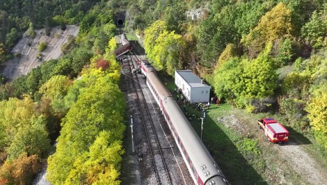 Nebola to prvá zrážka pri Pezinku: Vlaky sa tam zrazili aj pred siedmimi rokmi