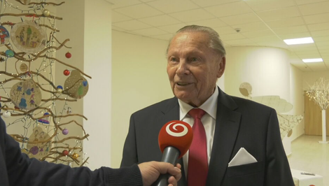 Rudolf Schuster neskrýva hrdosť na svoju dcéru. Ingrid otvára deťom svet fantázie aj ekológie