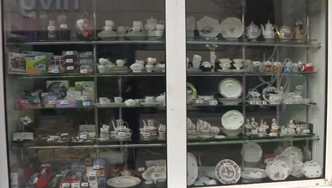 Primátor Bratislavy a starosta vyzývajú na reguláciu záložní a kompetenciu miest