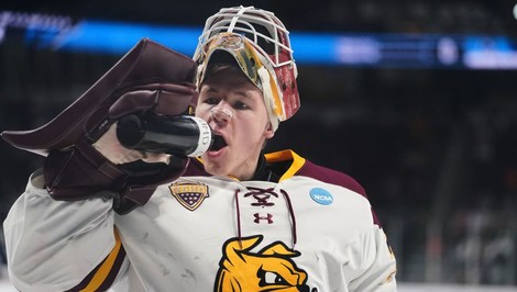 GAJAN mal premiéru v AHL, predviedol 36 úspešných zákrokov